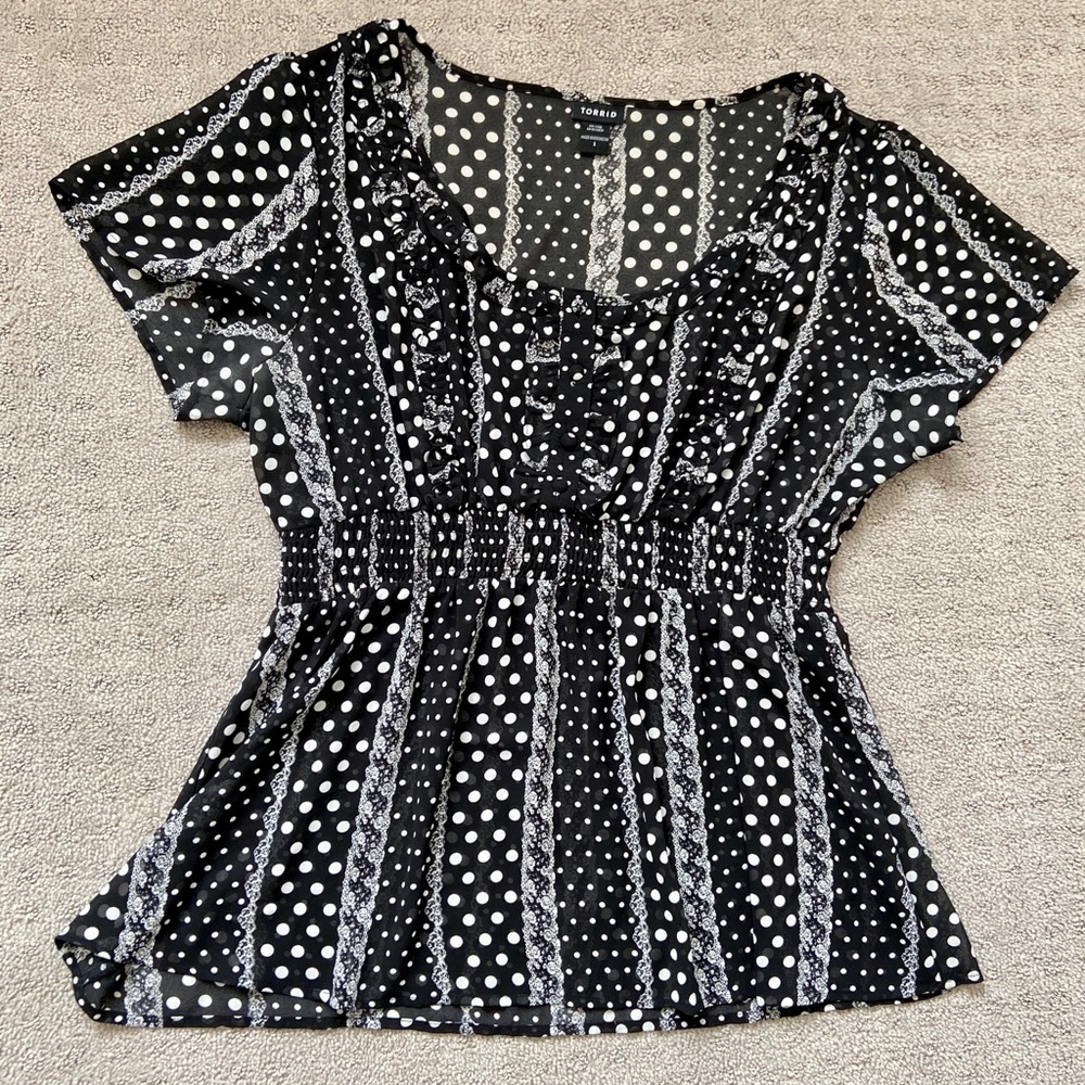 Torrid silky top. Size 1